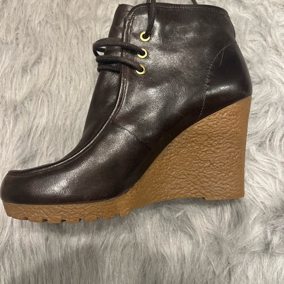 Micheal Kors rory boots - Picture 7 of 12